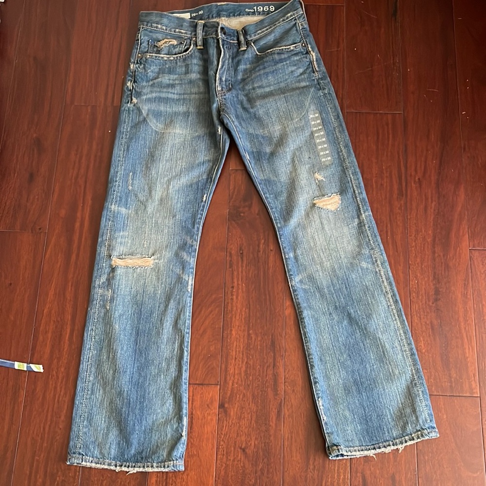 Gap size 29x30 color blue jeans